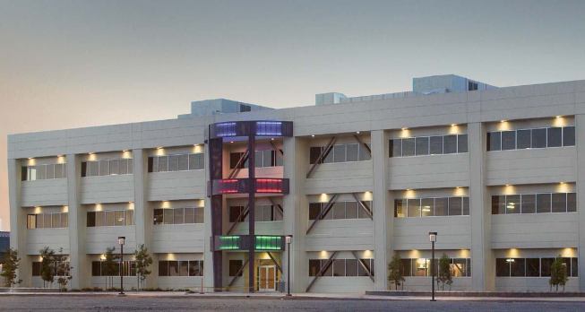 The 1,345-acre University of Arizona Science and Technology Park has 2 million square feet of office, R&D, and lab space. Designed by various architects; developed by the University of Arizona.