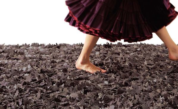 Little Field of Flowers

nanimarquina

www.nanimarquina.es

Finished area rugs; can be applied to vertical surfaces

 Flower- and leaf-shaped felt cutouts

Available in red, green, or purple, in either 6.5 feet by 10 feet or 5.5 feet by 8 feet

Designed by Studio Tord Boontje