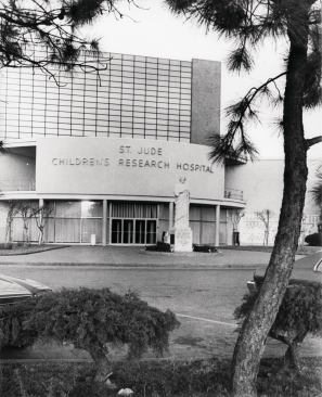 St. Jude Children's Research Hospital, Memphis, Tenn., 1962

Williams friend, the actor Danny Thomas, was the driving force behind St. Jude, which he envisioned as a need-blind, racially integrated hospital for children. Williams designed the first phase of the hospital pro bono, in a star shape—a central hub with five radiating wings. By the year 2000, all but one arm of Williams' star had been replaced as the hospital grew and modernized.