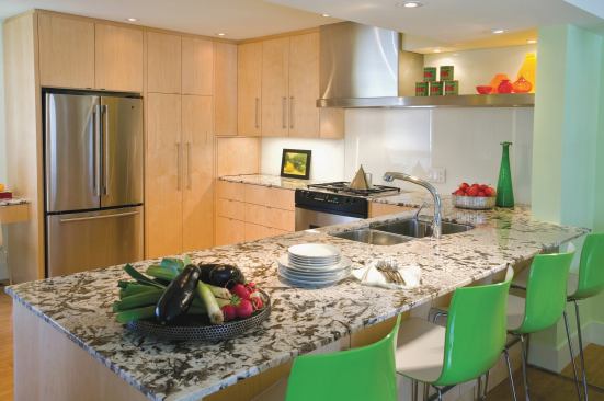 The Taylor Residence represents the type of retrofit commissions that excite housebrand. The firm helped a retired couple purchase the 1,400-square-foot 1970s townhouse and then oversaw its redesign and construction. And it supplied furnishings for the pr