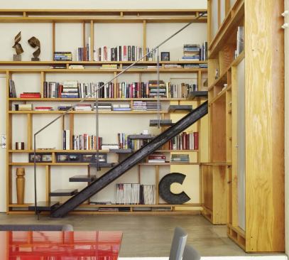 Together, the Zipper and Cradle pieces define the area closest to the loft’s entry.