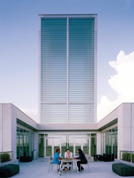 On top of the southern, plaza-facing entrance is a terrace that is adjacent to the building’s signature glass tower.