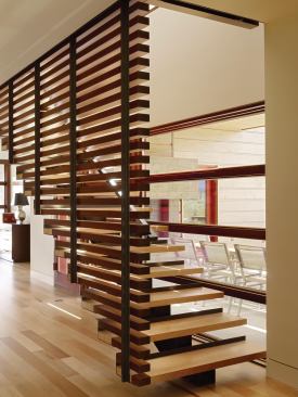 A closer view of the staircase.