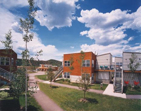 Prefabricating the units off-site reduced both costs and time under construction.