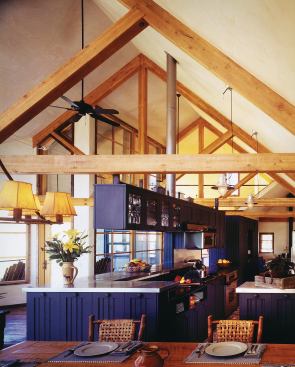 In the Hacker Residence, completed in 1997, Teague  returned to the imagery of the barn, a motif in his work since his earliest projects. 