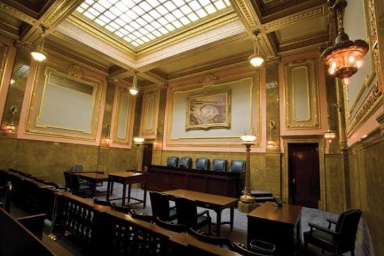 In the Chambers, supplemental illumination for nighttime conditions comes from a directional backlighting system above the lay-lights. New steel frames alongside each lay–light stage T5HO asymmetric fluorescent luminaries, cross-focused onto the lay-light’s diffusion film backing. Based on each Chamber’s needs, the fluorescent fixtures are dimmed to provide predetermined illuminances. Photocell-controlled dimming of the historic luminaires monitors and adjusts their luminances providing visual balance with the lay-light intensities.