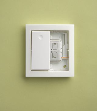 Verve Living Systems. The firm has added thermostat control to its wireless system of lighting and fan controls. The product’s self-powering, battery-free switches can be programmed at home by the homeowner for control of individual or groupings of lights and fans. By combining radio frequency with energy-harvesting technology, Verve eliminates the need for wiring between light fixtures and light switches, saving installers time and money.
www.vervelivingsystems.com.
–V.M.