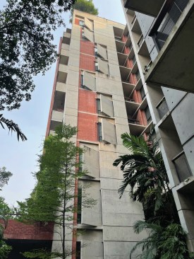 A residential building by Volume Zero in the Gulshan neighborhood of Dhaka.