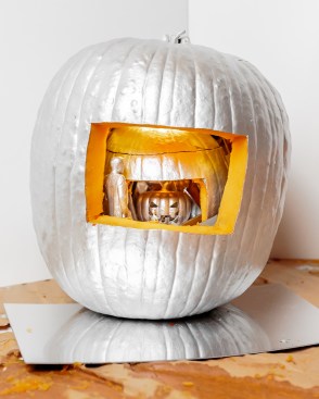 Inception-inspired pumpkin-within-a-pumpkin-within-a-pumpkin by Weiss/Manfreddi (honorable mention)