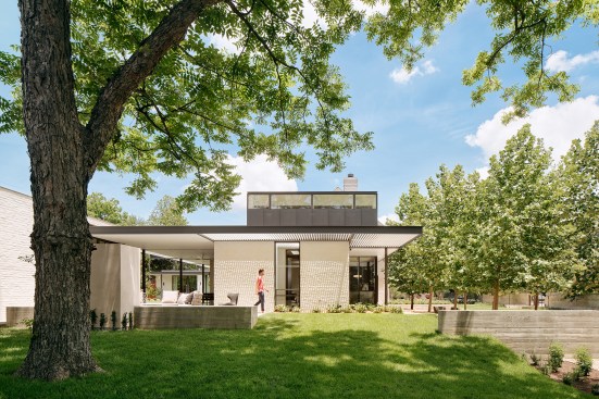 West Lynn Residence. Austin, Texas. A Parallel Architecture