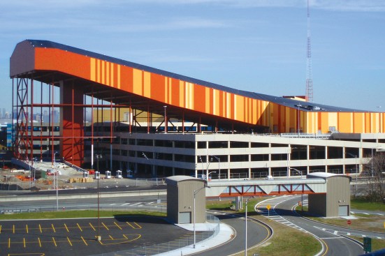 The indoor ski slope at American Dream Meadowlands